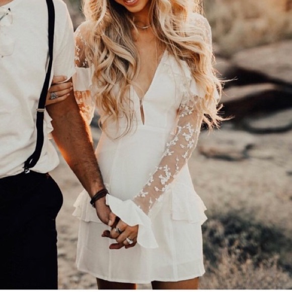 For Love & Lemons Rosebud Embroidery Dress NWT - Picture 8 of 10